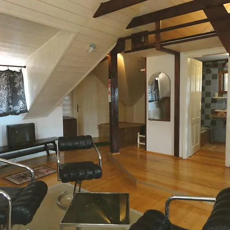 Tagrajska Apartment