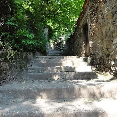 Tagrajska Appartement *