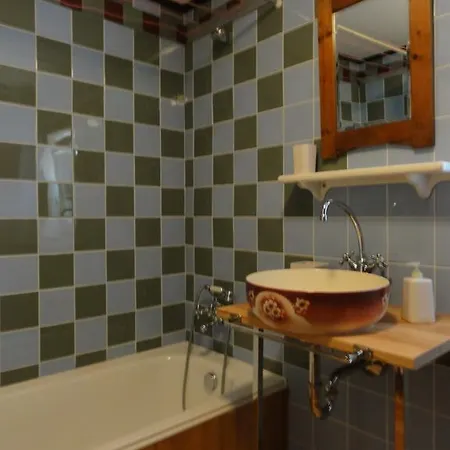 Tagrajska Apartamento *