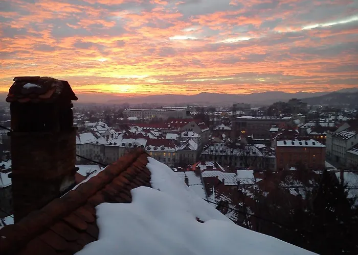 Apartment Tagrajska *