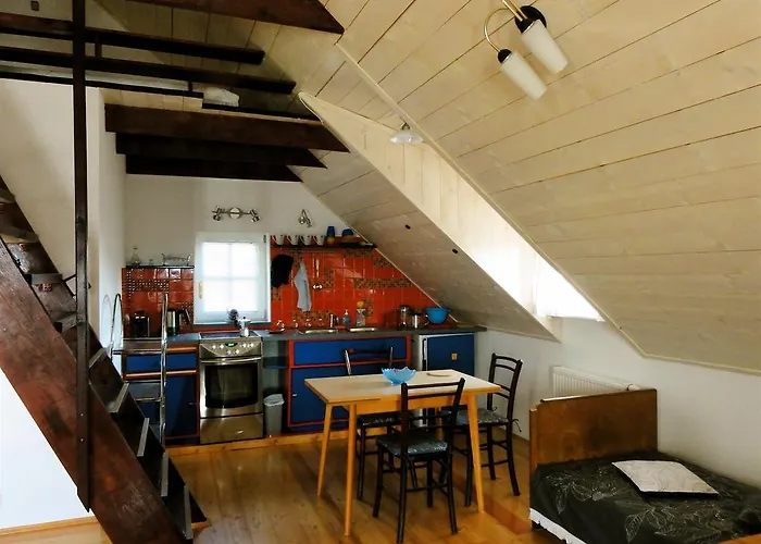 Apartment Tagrajska *